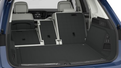 2018 VW Touareg boot