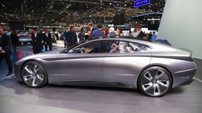 Hyundai Le Fil Rouge profile at 2018 Geneva Motor Show
