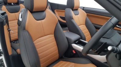 Range Rover Evoque convertible front seats