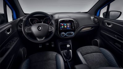 Renault Captur S-Edition interior