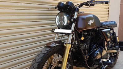 Royal Enfield Continental GT Bronco by Bulleteer Customs front left quarter