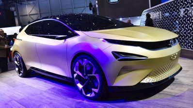 Tata 45X concept front three quarters right side at 2018 Geneva Motor Show