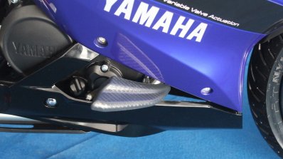 Yamaha YZF-R15 v3.0 track ride review frame slider