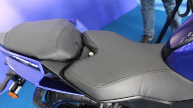 Yamaha YZF-R15 v3.0 track ride review seat covers