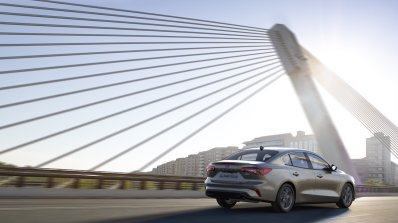 2018 Ford Focus Sedan rear three quarters dynamic