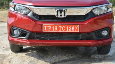 2018 Honda Amaze nose