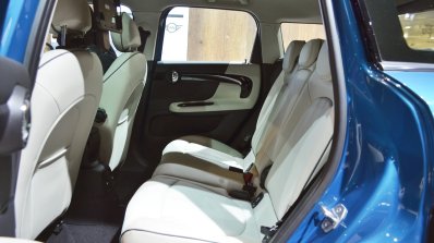 MINI Countryman rear seats
