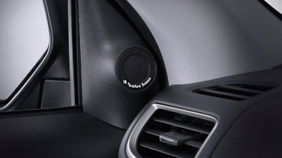 Mitsubishi Pajero Sport Rockford Fosgate tweeter