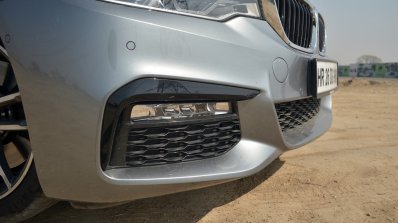 BMW 5-Series 530d review front bumper close