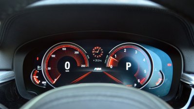 BMW 5-Series 530d review instrument console