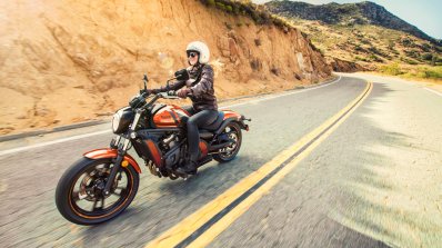 Kawasaki Vulcan S Pearl Lava Orange press front angle action