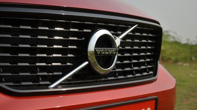 Volvo XC40 review logo