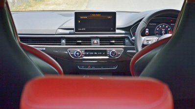 Audi S5 review centre console