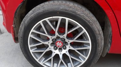 Modified 2018 Maruti Swift alloy