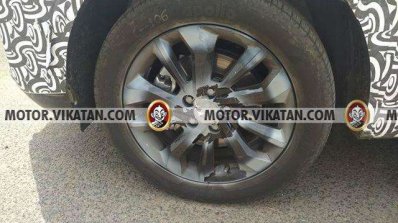 Production Mahindra S201 wheel spy shot
