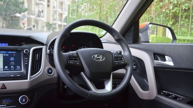 2018 Hyundai Creta facelift review steering wheel