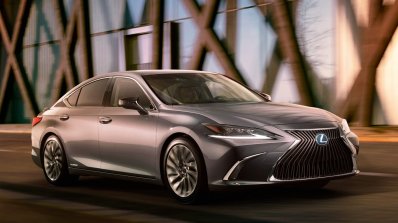 2018 Lexus ES front press image