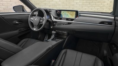 2018 Lexus ES interior press image