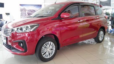 2018 Suzuki Ertiga (2018 Maruti Ertiga) front angle view