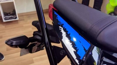 Kawasaki Ninja 300 2018 blue left quarter rear grab rails