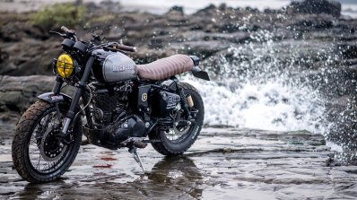 Royal Enfield Classic 500 modified scrambler 'Reckless' by Bulleteer Customs front left quarter