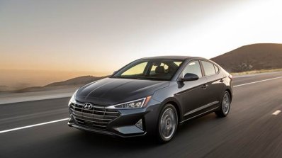 2019 hyundai elantra facelift image usa spec front three quarters