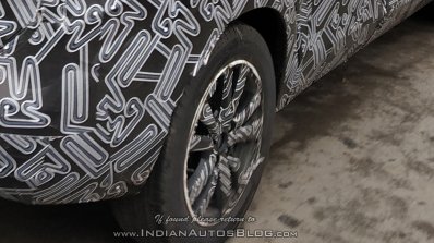 Indian-spec Nissan Kicks rear wheel spy shot