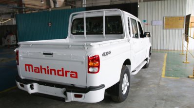 Mahindra Pik-Up rear three quarters Belarus