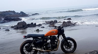 Royal Enfield Chief Bratrod café racer side