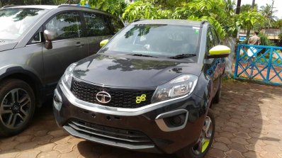 Tata Nexon Kraz Edition Image Front Three Quarters