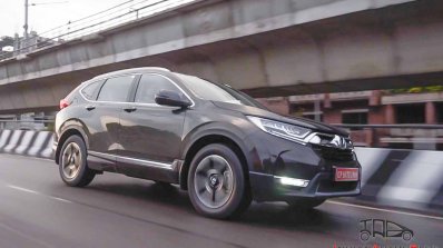 2018 Honda Cr V Review Images Front Three Quarters