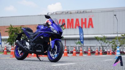 2019 Yamaha Yzf R3 Live Images Right Front Quarter