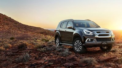 Facelifted Isuzu Mu X Front Three Quarters Right S