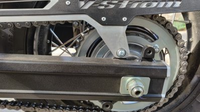 Suzuki V Strom 650 Xt Details Aluminium Chain Guar