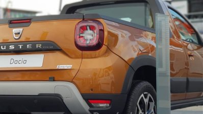 2018 Dacia Duster Pickup Tail Lamp