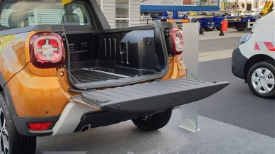 2018 Dacia Duster Pickup Tailgate Opening