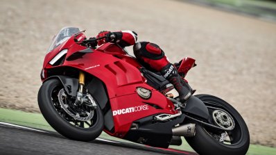 2019 Ducati Panigale V4 R Action Shots 7