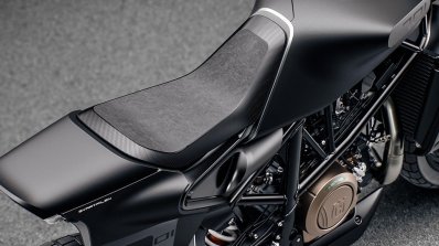 Husqvarna Svartpilen 701 Tail Section Seats