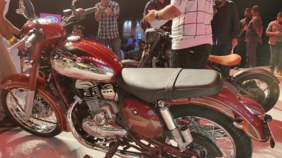 Jawa 300 Left Side Profile 