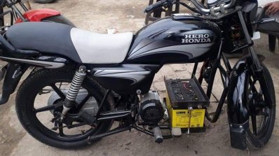 hero super splendor battery