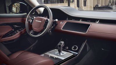 2019 Range Rover Evoque Interior Screens Off