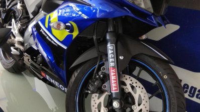 Customised Yamaha R15 Movistar Graphics Front Quar