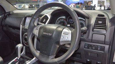 Isuzu Mu X Facelift 2018 Thai Motor Expo Images In