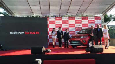 Mahindra Kuv100 Taiwan Launch Front Three Quarters