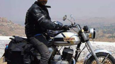 Yezdi Roadking 250 By Vishal Agarwal Right Side Wi