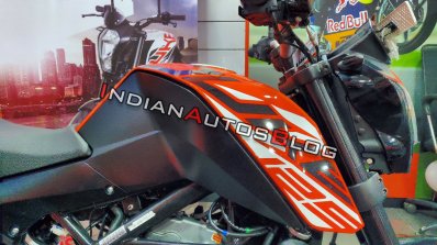 Ktm 125 Duke Front Fuel Tank Branding