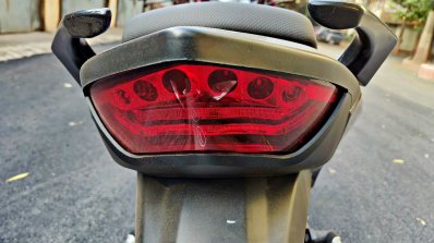 Hero Xtreme 200r Road Test Review Tail Light