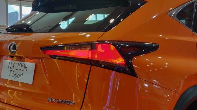 Lexus Nx 300h Autocar Performance Show Images Tail