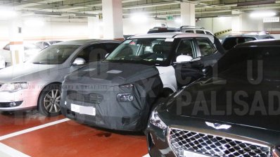 Hyundai Styx Qxi Spy Images Front Three Quarters