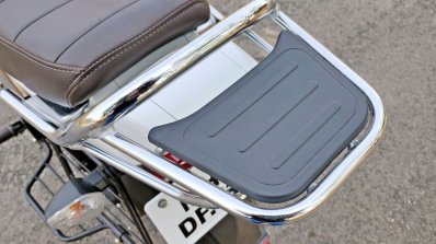 Tvs Radeon Road Test Review Detail Shots Rear Lugg